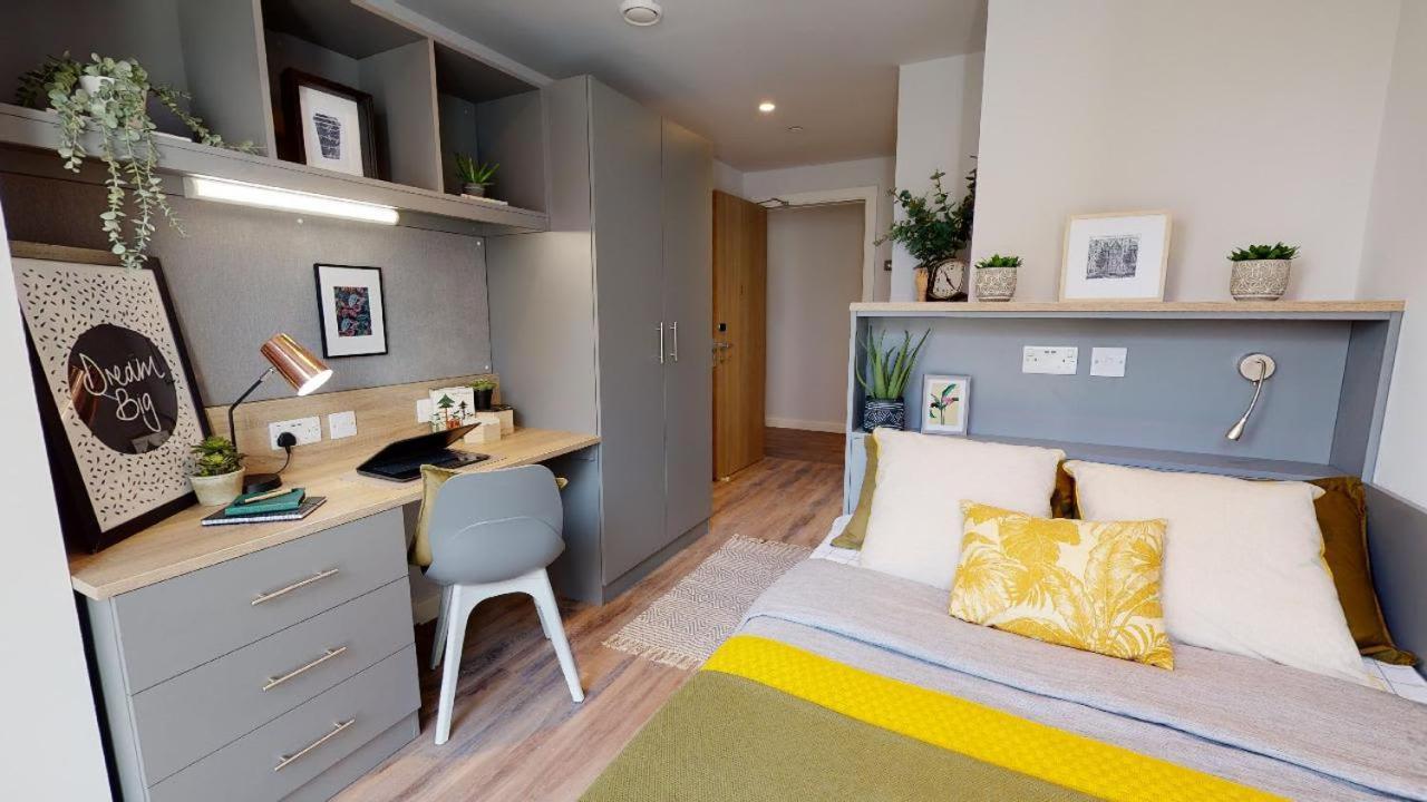 Iq Altus House Leeds Apartamento Leeds  Exterior foto