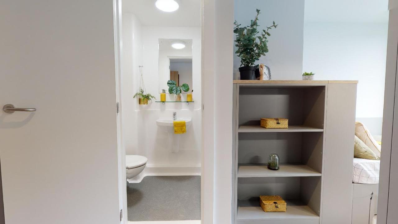 Iq Altus House Leeds Apartamento Leeds  Exterior foto